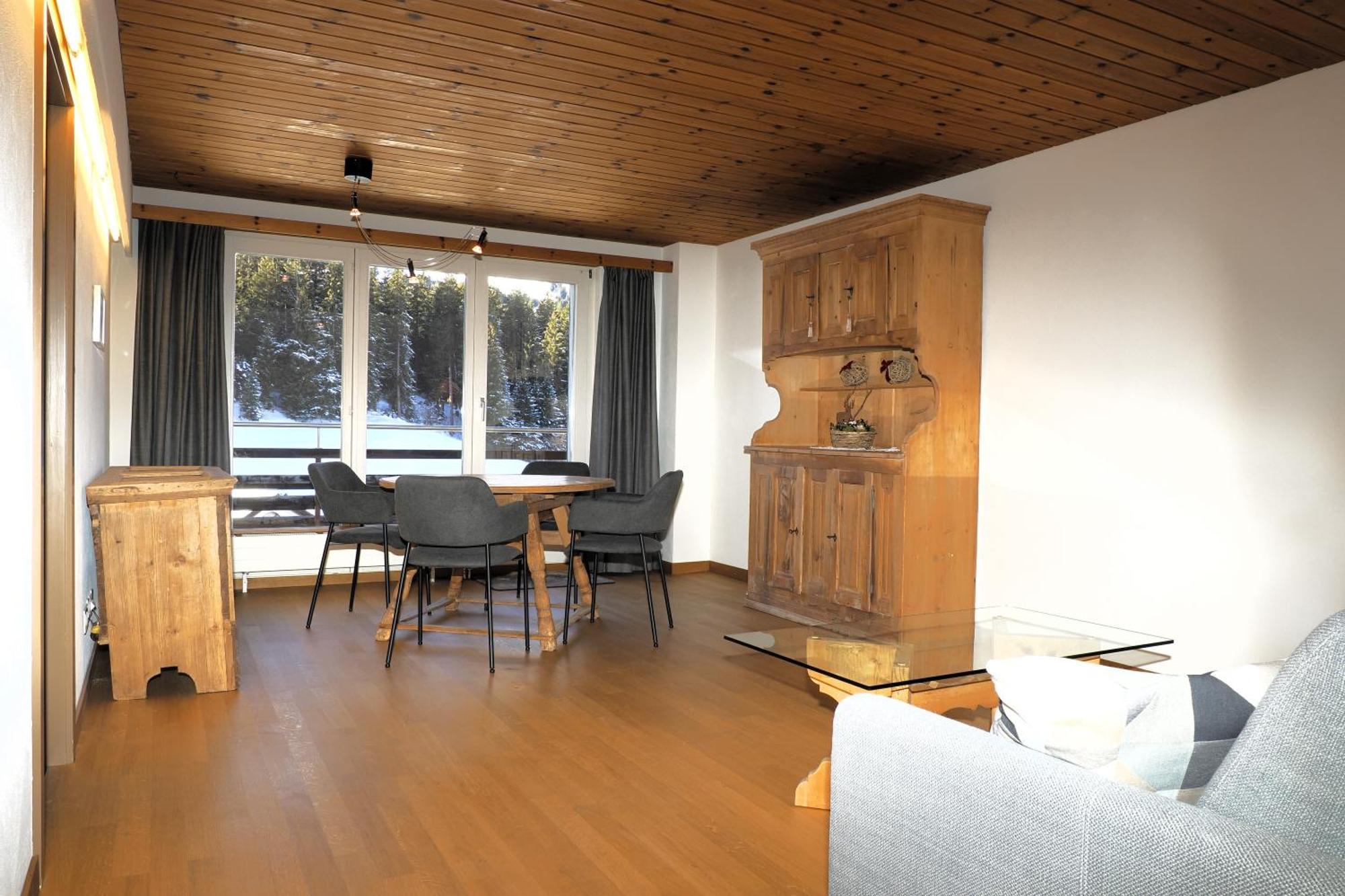 Hotel Alpina Parpan Exteriör bild